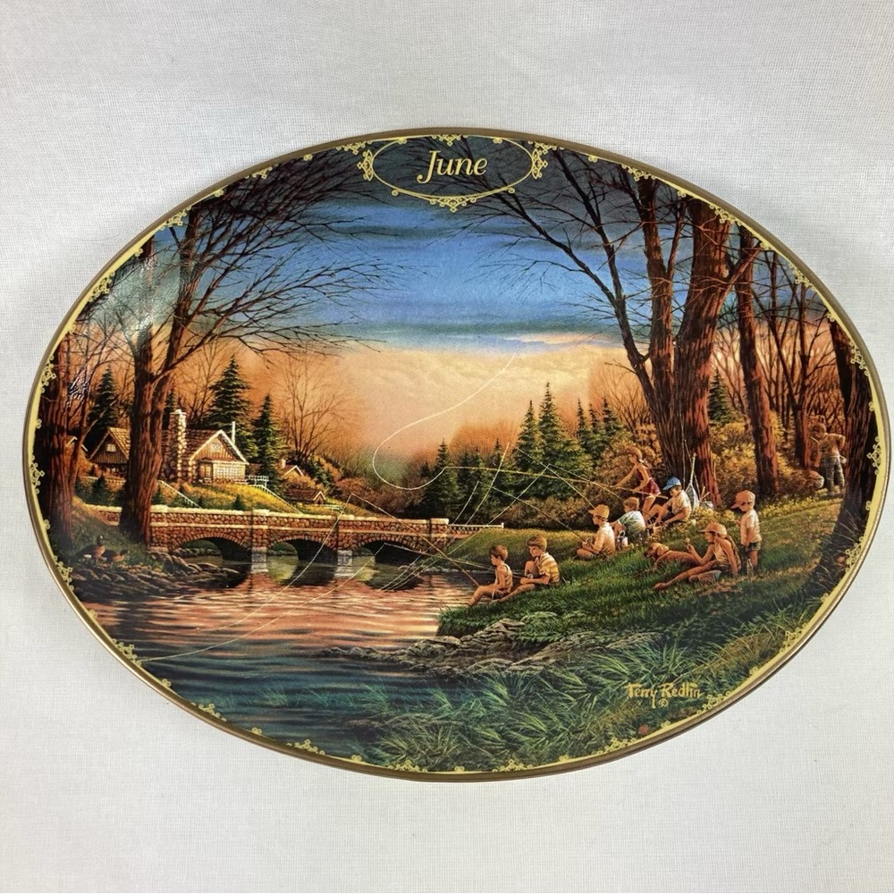 The Bradford Exchange JUNE Spring Fishing Seasons to Remember Wall Plate 1999